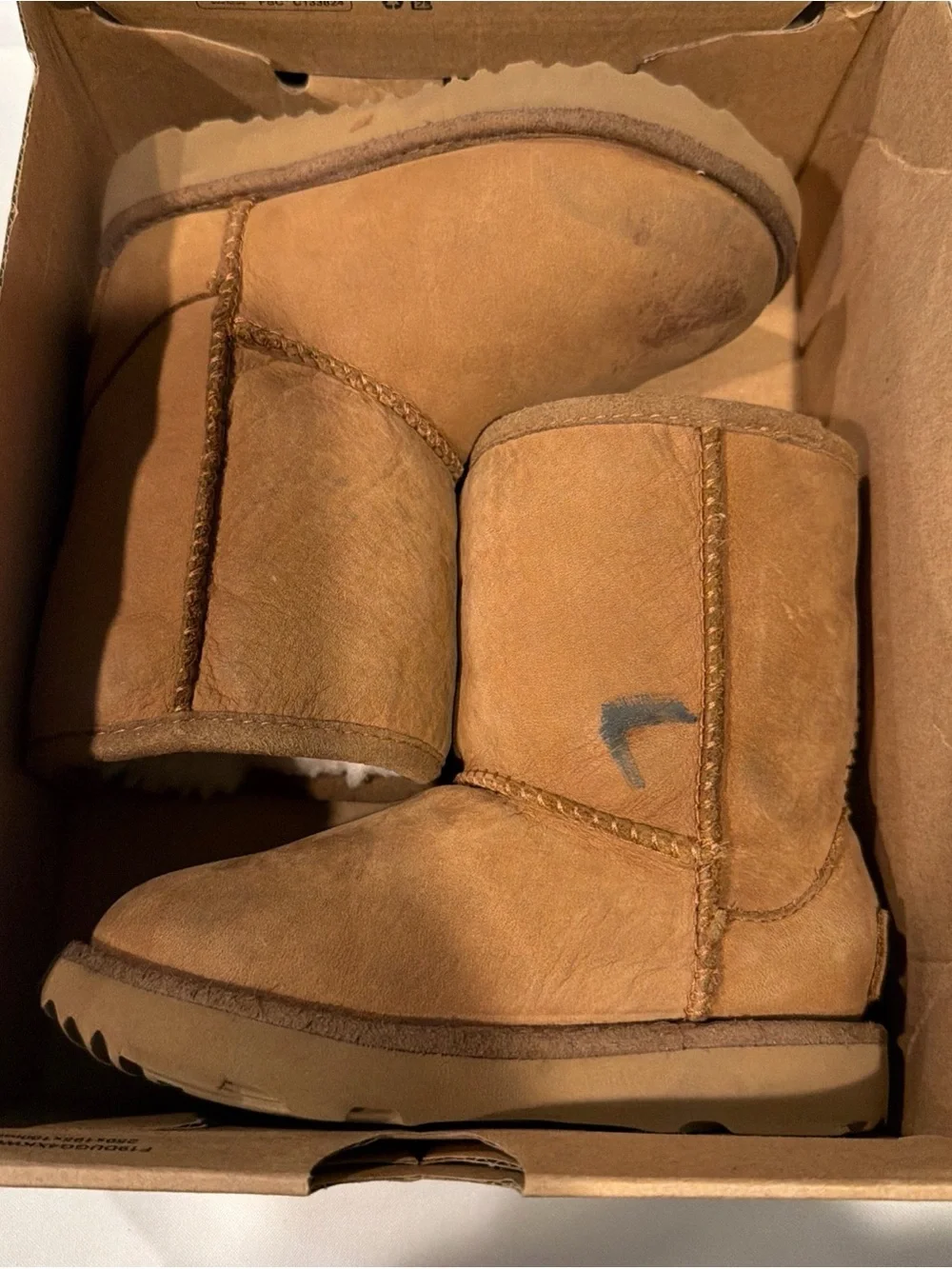 UGG Kids Chestnut Brown Shearling-Lined Mittens
